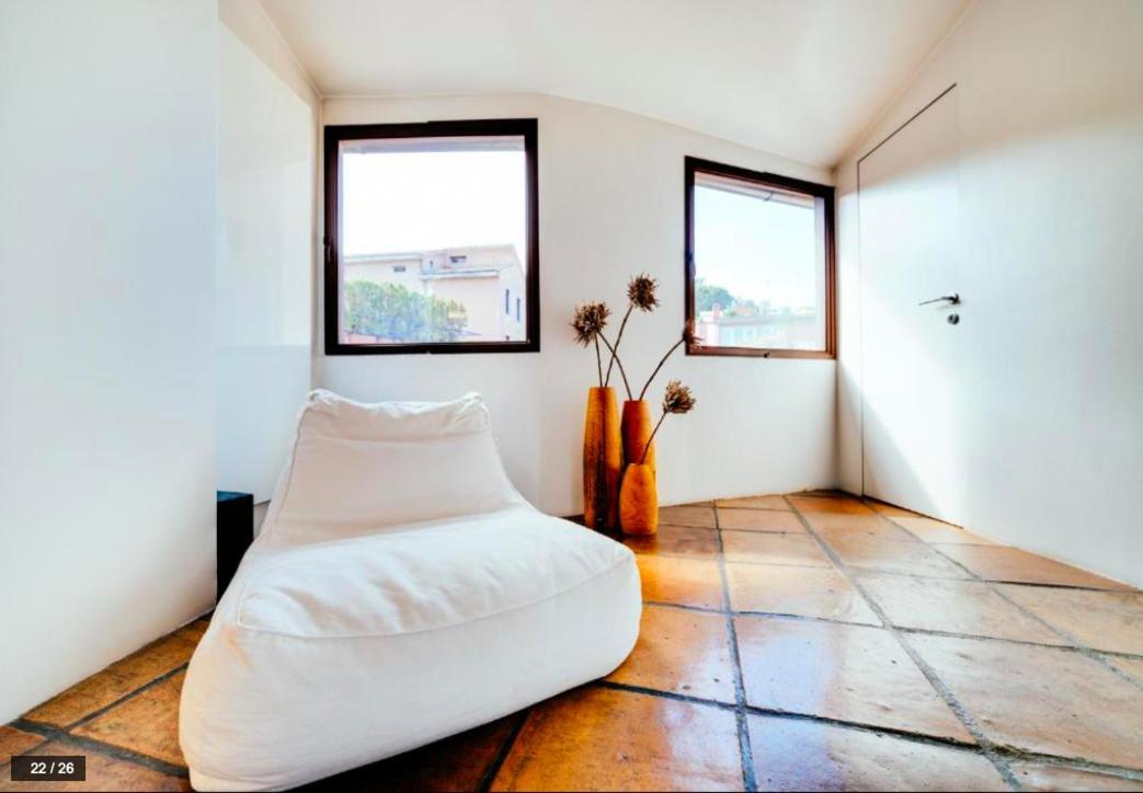 Luxury Art Apartment In Trastevere With Terrace Rome Luaran gambar