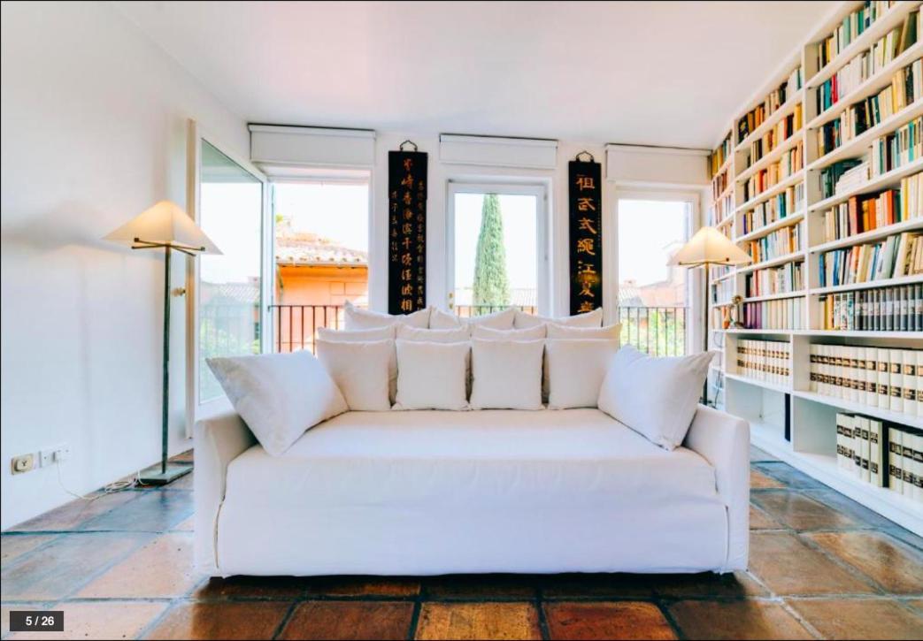 Luxury Art Apartment In Trastevere With Terrace Rome Luaran gambar