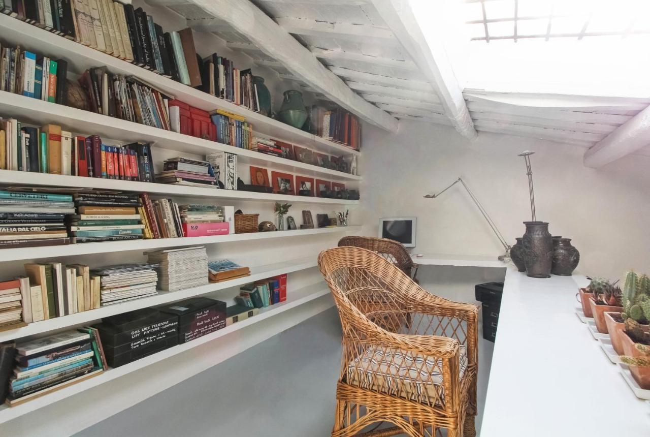 Luxury Art Apartment In Trastevere With Terrace Rome Luaran gambar
