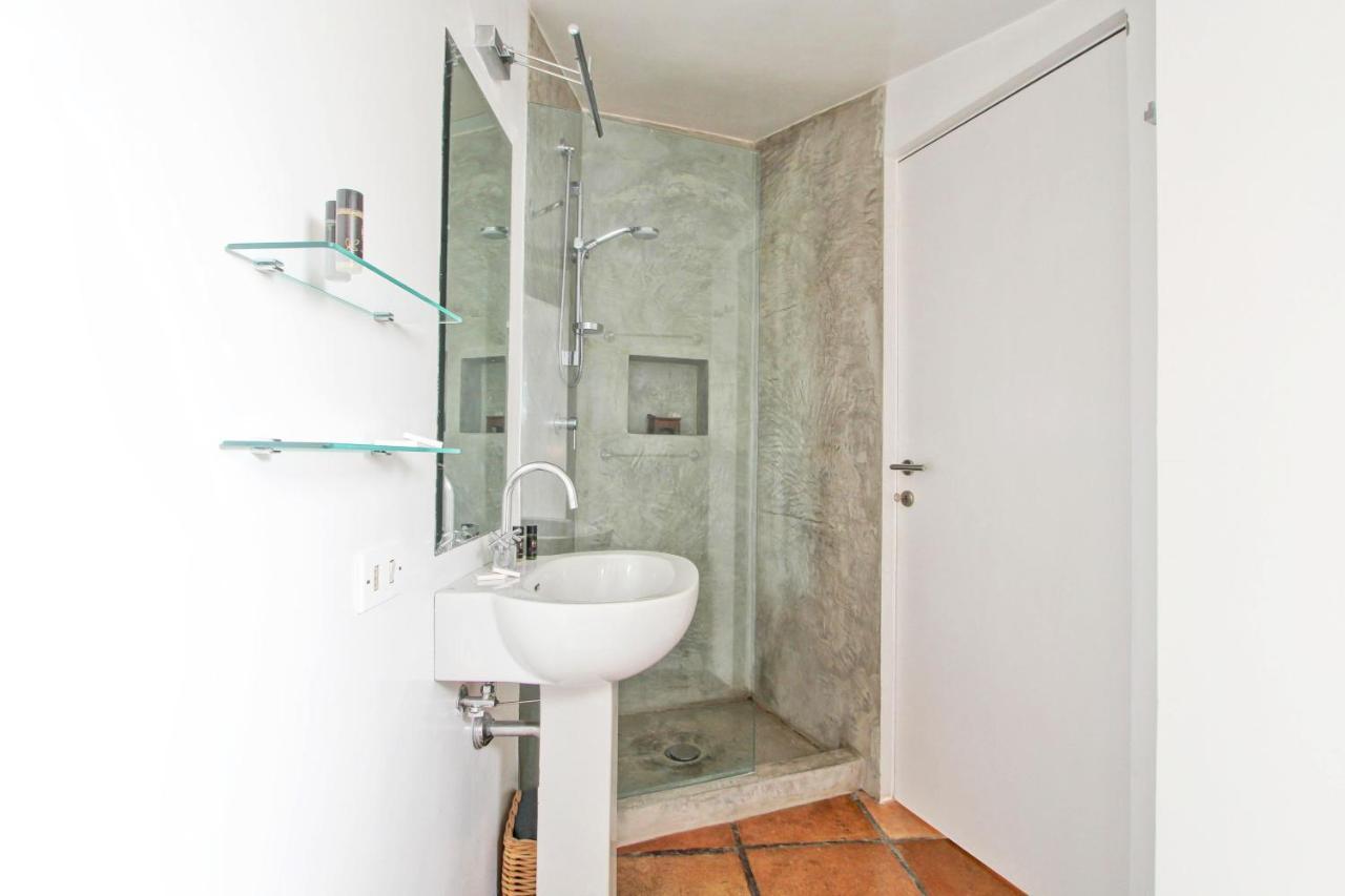 Luxury Art Apartment In Trastevere With Terrace Rome Luaran gambar