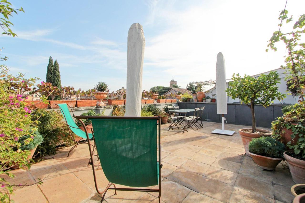 Luxury Art Apartment In Trastevere With Terrace Rome Luaran gambar