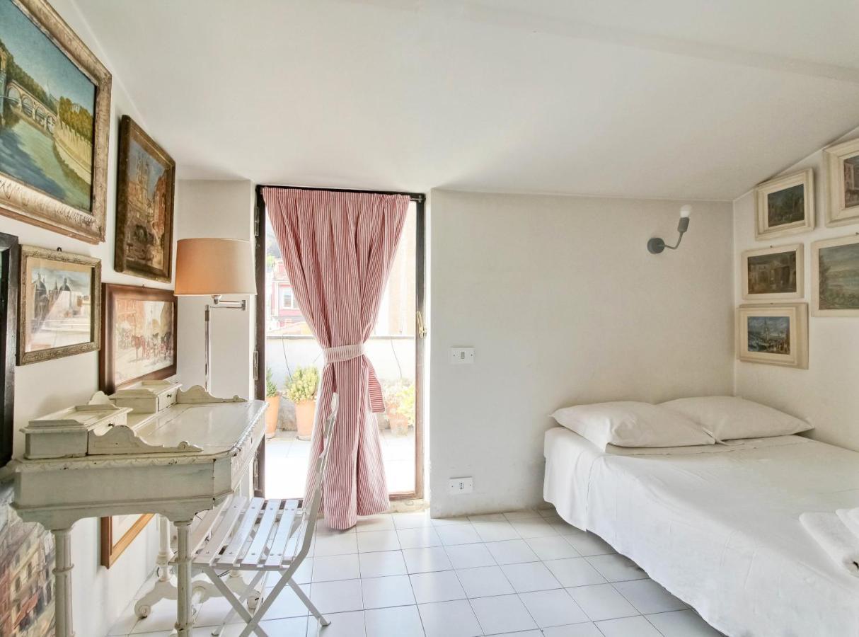 Luxury Art Apartment In Trastevere With Terrace Rome Luaran gambar